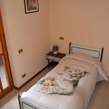 La Filanda فندق مبيت وإفطار
